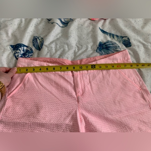 EUC Lilly Pulitzer Pink Buttercup shorts size 10 - Picture 5 of 5